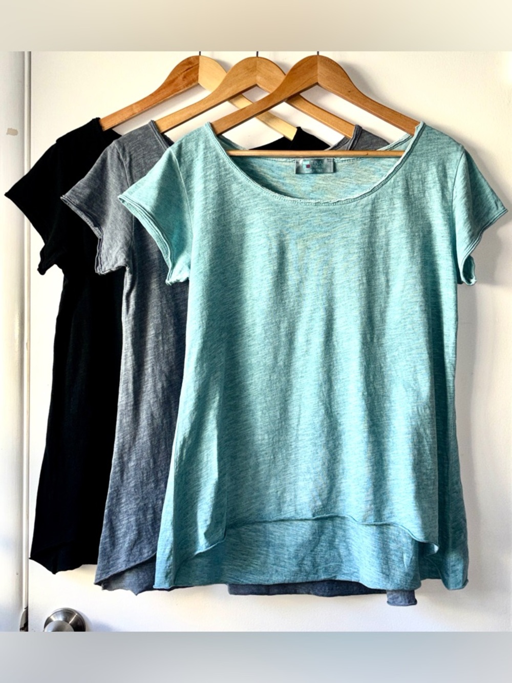 Set of 3 TINA Stephens Opal Hi Lo Crew Neck Tee  (BSS126) in Lake, Grey & Black.
